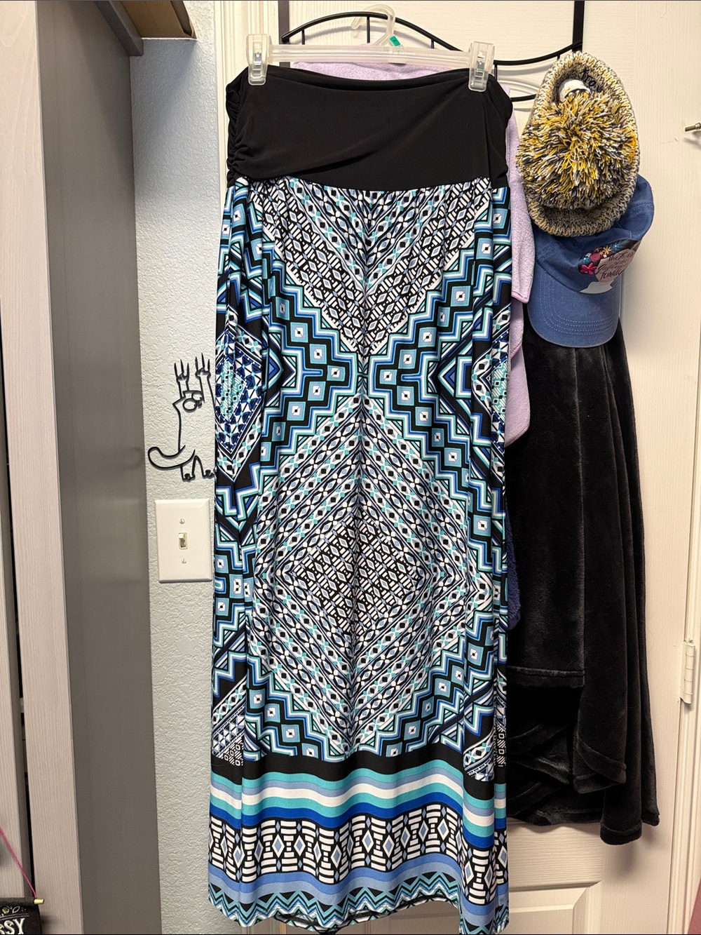 Alyx Geometric Print Maxi Skirt in Blue and Black, XL